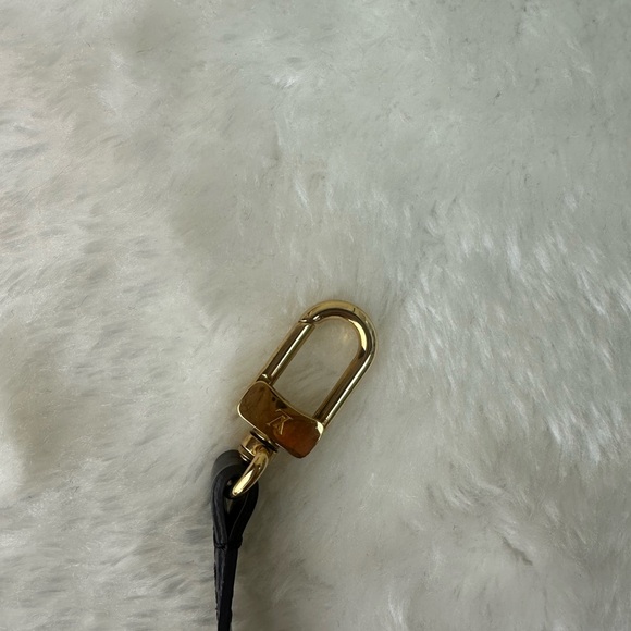 Louis Vuitton pouch strap - Picture 4 of 7
